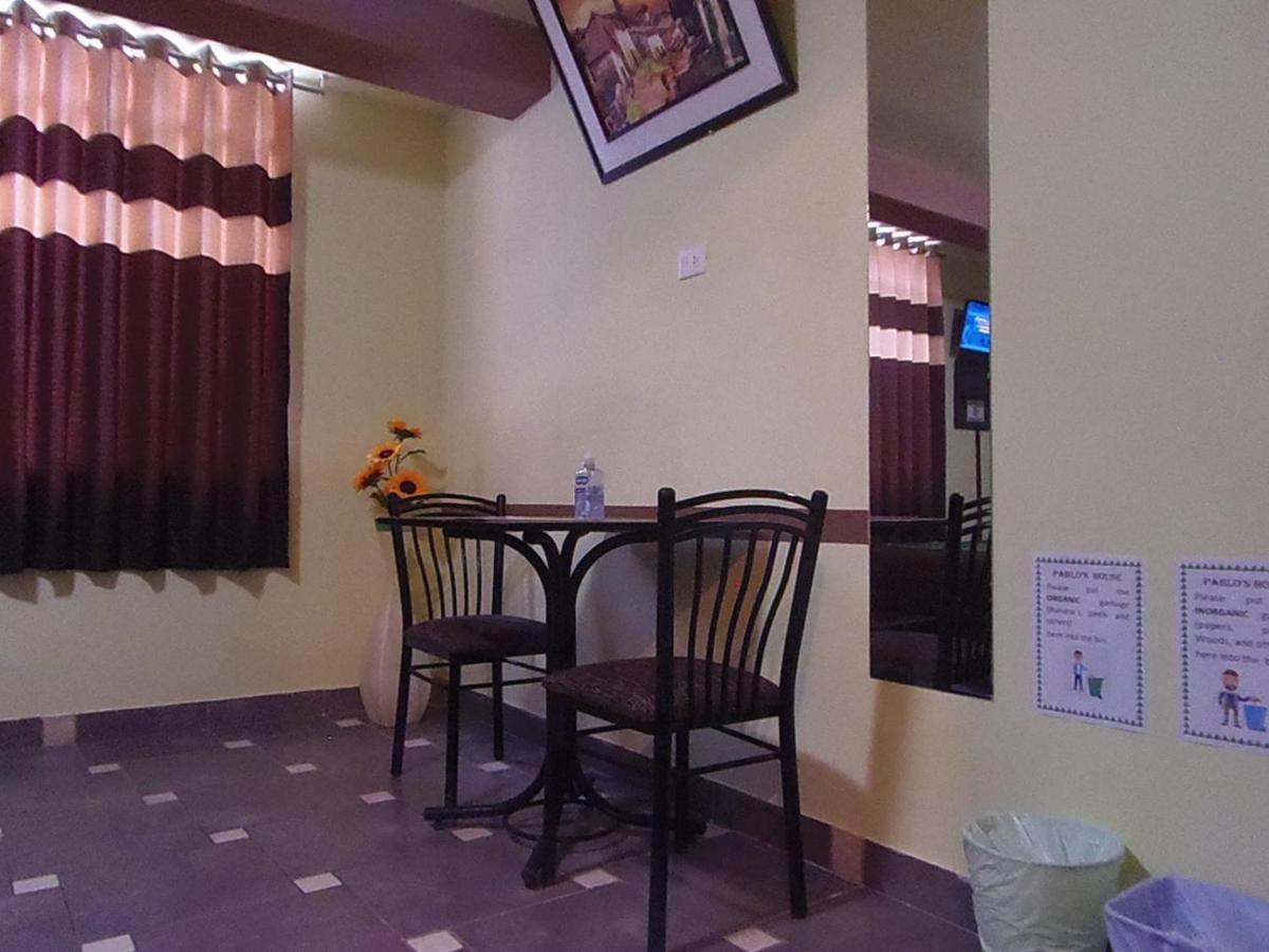 Hostal Pablo'S House มาชูปิกชู ภายนอก รูปภาพ